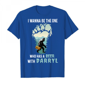 Who Has A Beer With Bigfoot 2 Men's T-Shirt Royal Blue