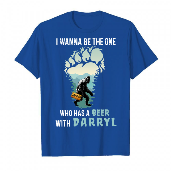 Who Has A Beer With Bigfoot 2 Men's T-Shirt Royal Blue